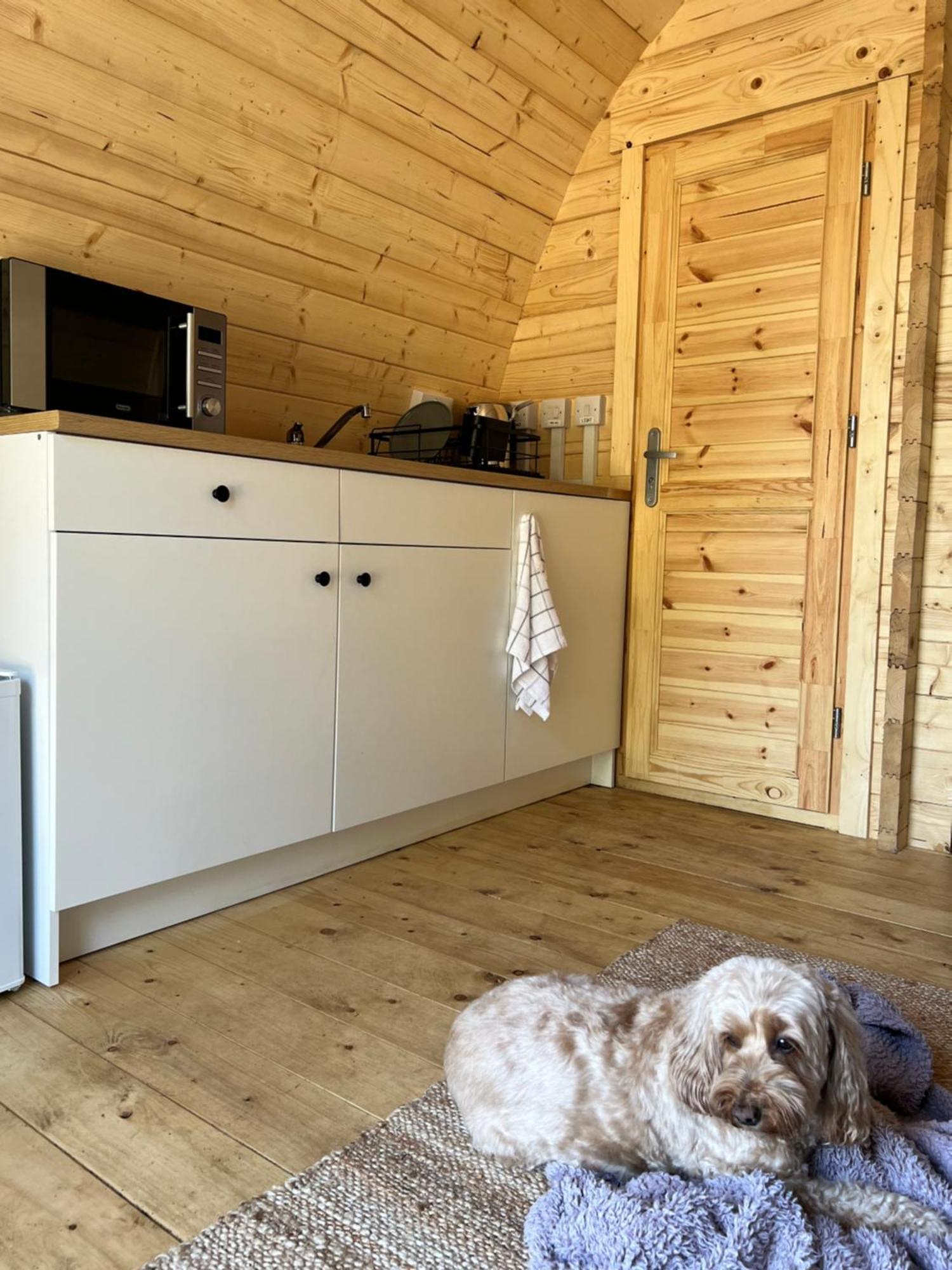 Appartamento Radio Skye Pods Portree Esterno foto
